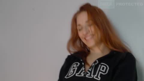 Snapshot of tiannarae chatting on March 5, 2025, 3:40 am TIANNA online show from March 5, 2025, 3:40 am