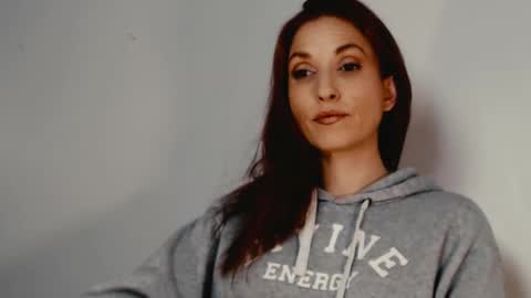 Snapshot of tiannarae chatting on March 8, 2025, 4:12 am TIANNA online show from March 8, 2025, 4:12 am