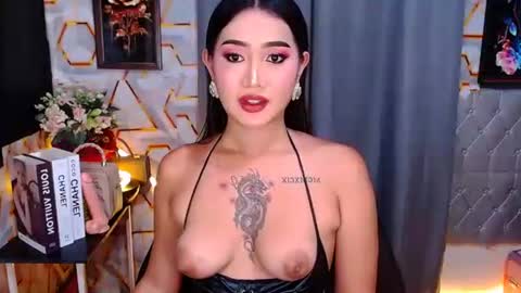 Snapshot of tiarrafoxs chatting on May 25, 2026, 12:00 pm tiarrafoxs online show from May 25, 2026, 12:00 pm
