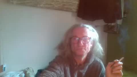 tiddles12345 online show from April 14, 2026, 2:23 pm