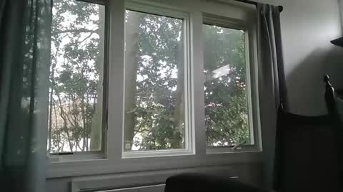 JustMe online show from April 22, 2026, 4:52 pm