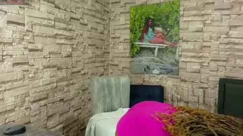 Snapshot of tifanny_fiire chatting on June 18, 2026, 11:47 am leidy online show from June 18, 2026, 11:47 am