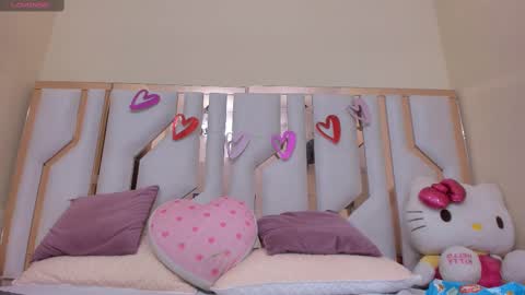    online show from February 21, 2025, 8:38 pm