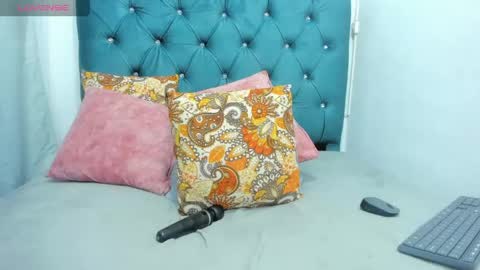 tiffany  online show from May 22, 2026, 1:24 am