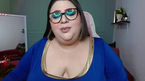 dont forget ask for custom vids  online show from December 15, 2024, 5:13 am