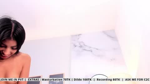 tiffany_low online show from April 15, 2026, 7:58 pm