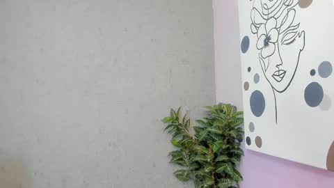 Snapshot of tiffany_mendez chatting on February 4, 2026, 12:00 pm tiffany_mendez online show from February 4, 2026, 12:00 pm