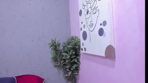 Snapshot of tiffany_mendez chatting on February 13, 2026, 12:01 pm tiffany_mendez online show from February 13, 2026, 12:01 pm