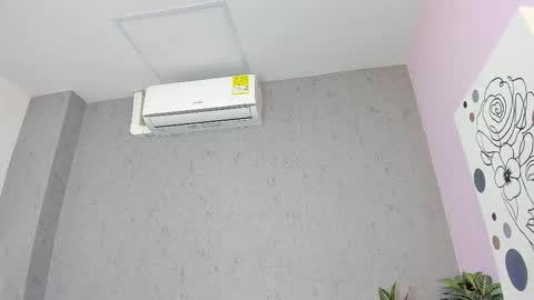 Snapshot of tiffany_mendez chatting on February 21, 2026, 12:06 pm tiffany_mendez online show from February 21, 2026, 12:06 pm