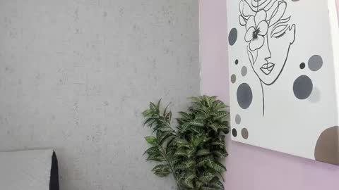 Snapshot of tiffany_mendez chatting on February 25, 2026, 12:04 pm tiffany_mendez online show from February 25, 2026, 12:04 pm