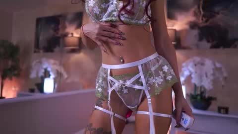 Tiff online show from February 8, 2026, 7:06 pm