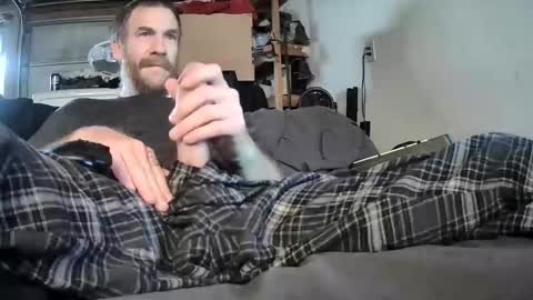 Snapshot of tiggity19 chatting on April 21, 2026, 8:34 pm Tiggity23 come stroke my 9 cock with ne online show from April 21, 2026, 8:34 pm