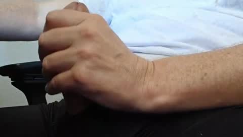 tightfitt online show from April 30, 2026, 9:08 pm