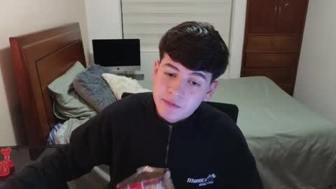 Camilo online show from October 24, 2025, 2:41 am