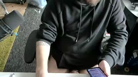 Snapshot of tiiimo94 chatting on October 7, 2025, 8:22 am tiiimo94 online show from October 7, 2025, 8:22 am