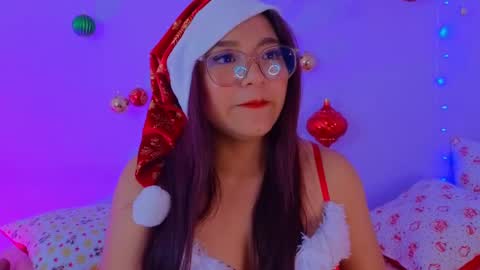 Tila Tequila online show from December 15, 2024, 7:35 am