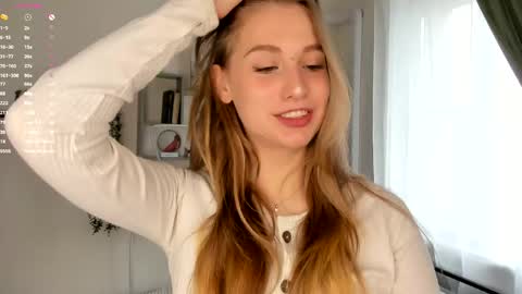 Elizabeth Elize online show from May 23, 2026, 9:35 am