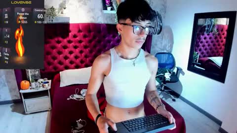 Tim Fox online show from November 2, 2025, 12:51 pm