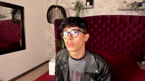 Snapshot of tim__fox chatting on March 27, 2026, 11:43 am Tim Fox online show from March 27, 2026, 11:43 am