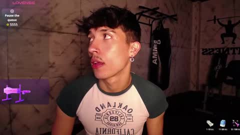 Snapshot of tim__fox chatting on March 29, 2026, 7:36 pm Tim Fox online show from March 29, 2026, 7:36 pm