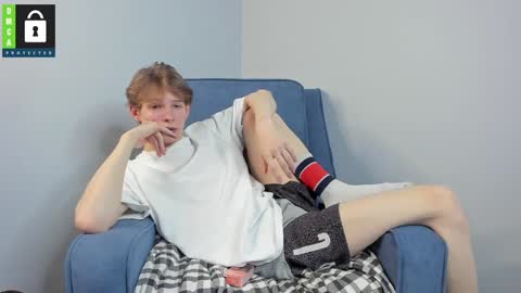 Snapshot of tim_milll chatting on December 12, 2024, 12:27 am Tim online show from December 12, 2024, 12:27 am