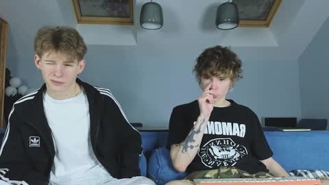 Snapshot of tim_milll chatting on December 21, 2024, 5:58 am Tim online show from December 21, 2024, 5:58 am