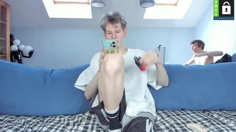 Snapshot of tim_milll chatting on January 17, 2025, 8:34 am Tim online show from January 17, 2025, 8:34 am