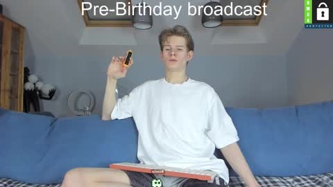 Snapshot of tim_milll chatting on February 18, 2025, 6:04 pm Tim online show from February 18, 2025, 6:04 pm