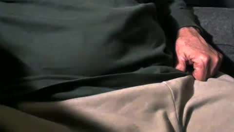 Snapshot of timgreenn chatting on May 10, 2026, 4:06 am timgreenn online show from May 10, 2026, 4:06 am