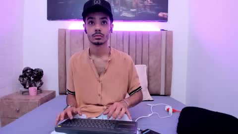 Evans  online show from January 10, 2026, 4:25 am