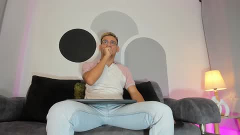 timi  jones online show from January 9, 2025, 8:44 pm