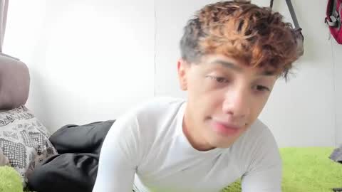 Timothy 21 years old online show from September 23, 2025, 6:55 pm