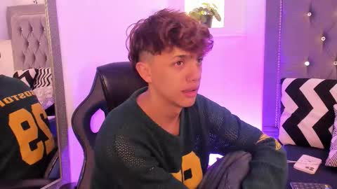 Timothy 21 years old online show from November 30, 2025, 5:55 am