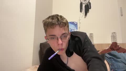 Wizard online show from December 9, 2024, 9:58 pm