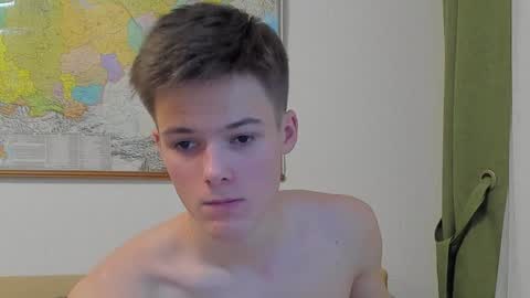 Snapshot of timytwinkboy chatting on January 30, 2025, 12:27 pm Tim online show from January 30, 2025, 12:27 pm