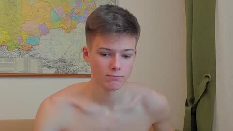 Snapshot of timytwinkboy chatting on February 7, 2025, 10:40 am Tim online show from February 7, 2025, 10:40 am