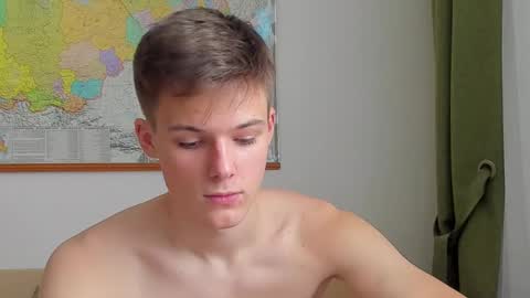 Snapshot of timytwinkboy chatting on February 12, 2025, 11:40 am Tim online show from February 12, 2025, 11:40 am