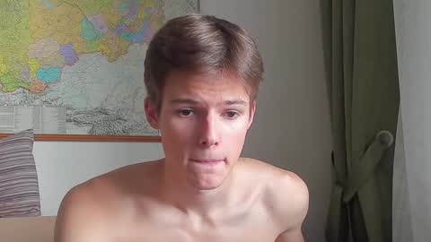 Snapshot of timytwinkboy chatting on October 2, 2025, 12:23 pm Tim online show from October 2, 2025, 12:23 pm