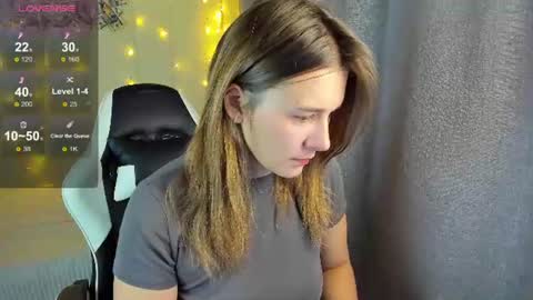 tina_show online show from June 17, 2026, 6:05 am