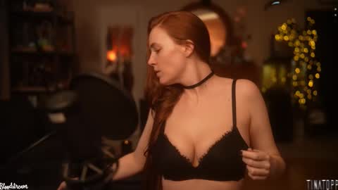 Tina -  online show from March 31, 2026, 2:13 am