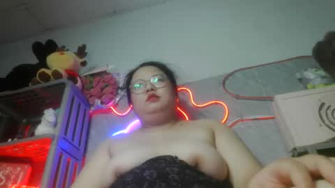 tini_bei online show from May 23, 2026, 4:00 pm