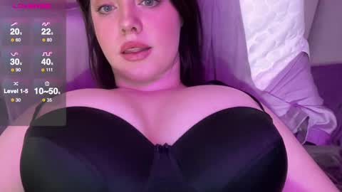 Polly online show from February 19, 2025, 10:45 am