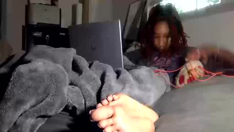 cupcake online show from October 17, 2025, 1:57 pm