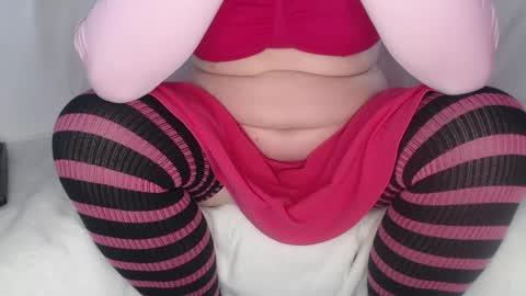 tiny_d online show from May 16, 2026, 10:36 am