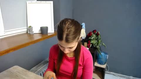 Gloria online show from March 1, 2025, 7:51 am