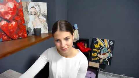 Gloria online show from September 18, 2025, 6:48 am