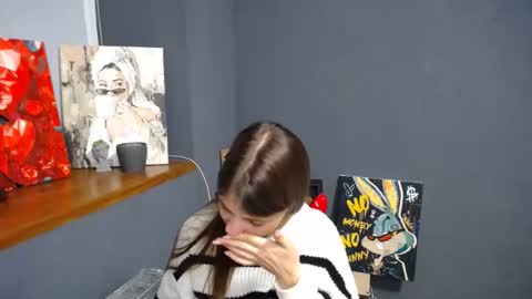 Gloria online show from October 16, 2025, 8:48 am