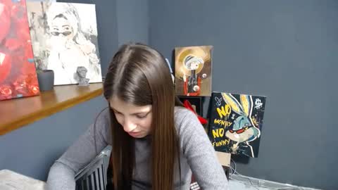 Gloria online show from December 19, 2025, 7:37 am