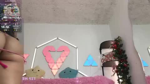 tiny_vixen_ online show from December 16, 2025, 1:49 pm