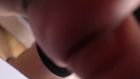 tiny_whore18 online show from September 30, 2025, 3:17 pm